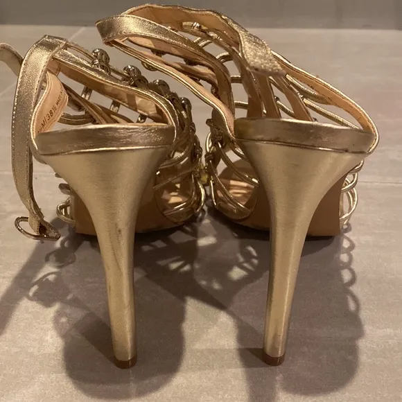 NWT Vince Camoto Gold Metallic Shimmer Genuine Leather Caged Heels Shoes 8.5