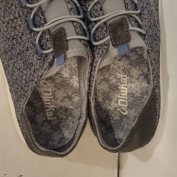 OLUKAI ALAPA LI‎ SNEAKERS (sz 8)