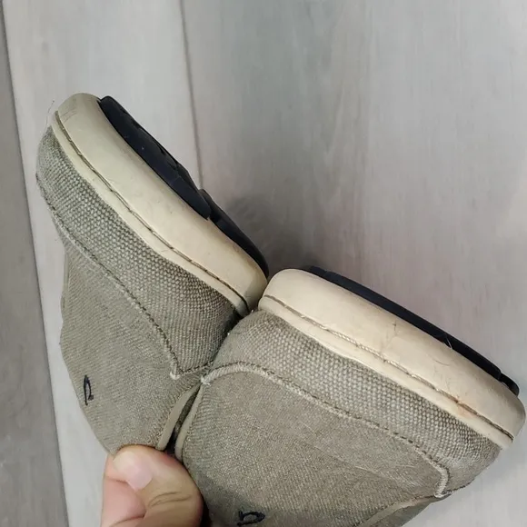 Olukai Kids Boys Nohea Lole Boys Textile Loafer Slip on shoes sz B1