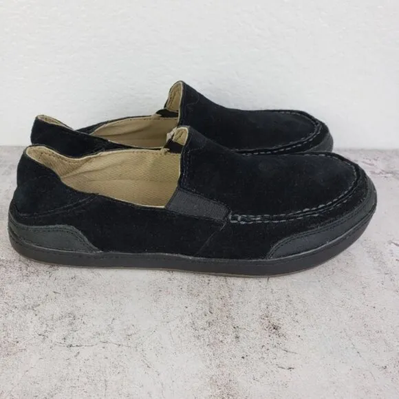 OluKai Puhalu Black Suede Leather Slip On Casual Shoes Men's size 9M EU 42
