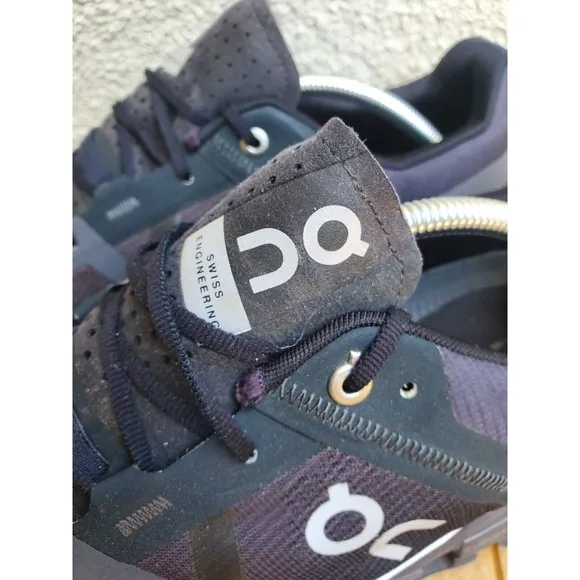 On Cloud Cloudflow 2.0 Running Shoes Mens sz 11.5 Black Gray Swiss Engineering