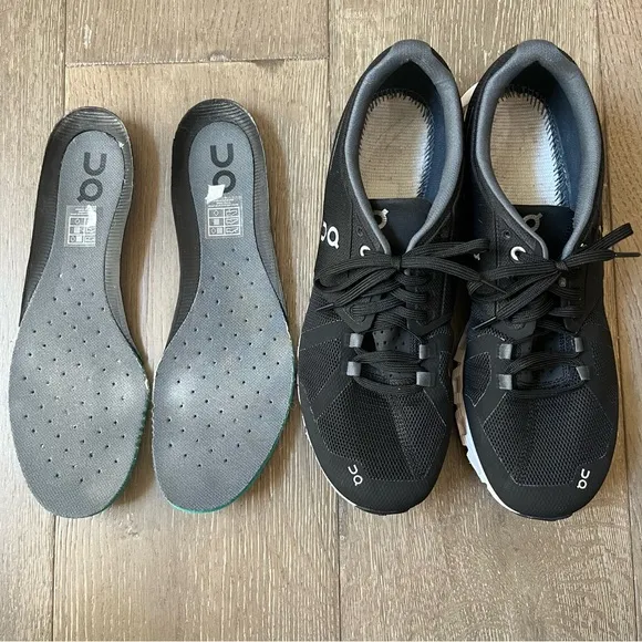 On Cloud Running Shoes Men's Cloudtec Black Size 9