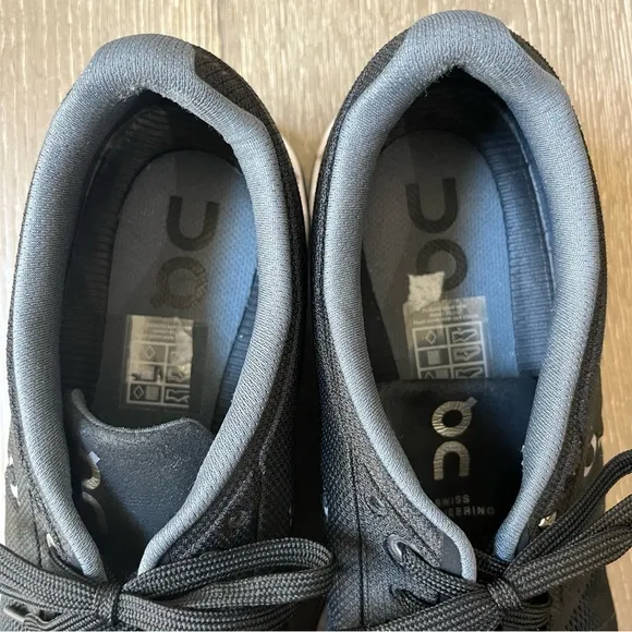 On Cloud Running Shoes Men's Cloudtec Black Size 9