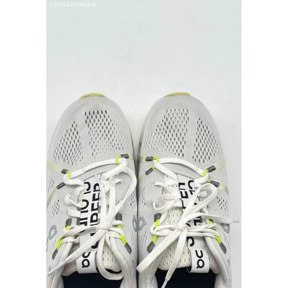 On Cloud White Men's Surfer Running Shoes Sneakers - Size 11 W