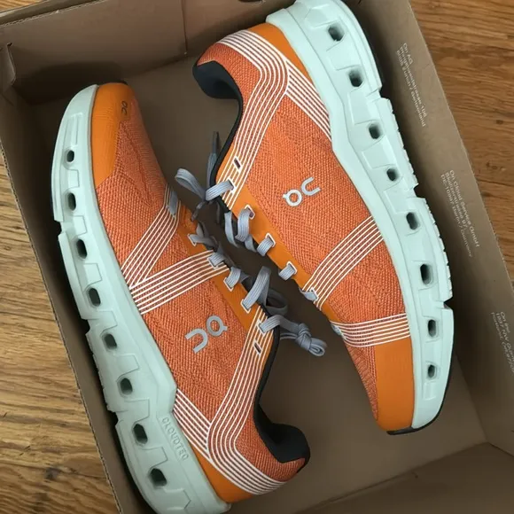On Running CloudGo Running Shoes