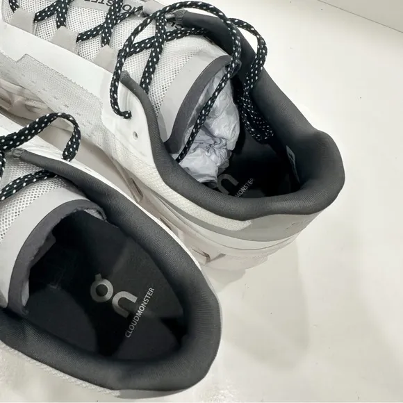 On Running Cloudmonster Men’s Shoes