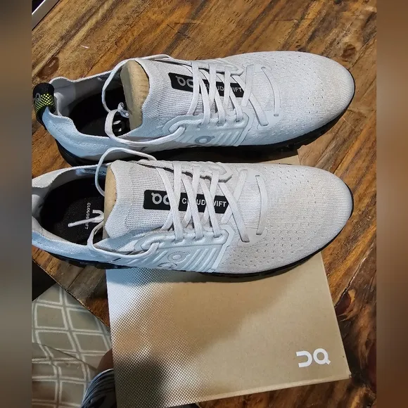 On Running Cloudswift 4 Grey Black Athletic Shoes