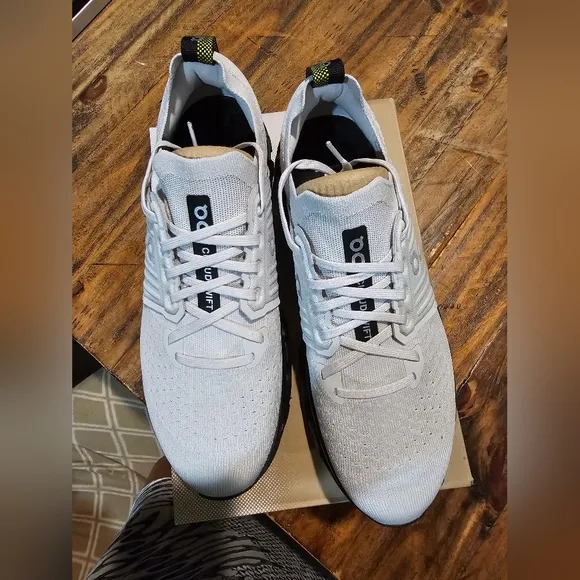 On Running Cloudswift 4 Grey Black Athletic Shoes