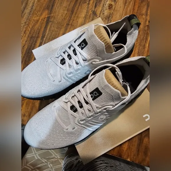 On Running Cloudswift 4 Grey Black Athletic Shoes