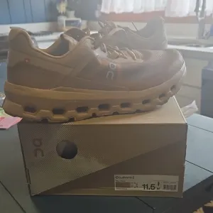 On Running Cloudvista 2 Men's Brown Running Shoes