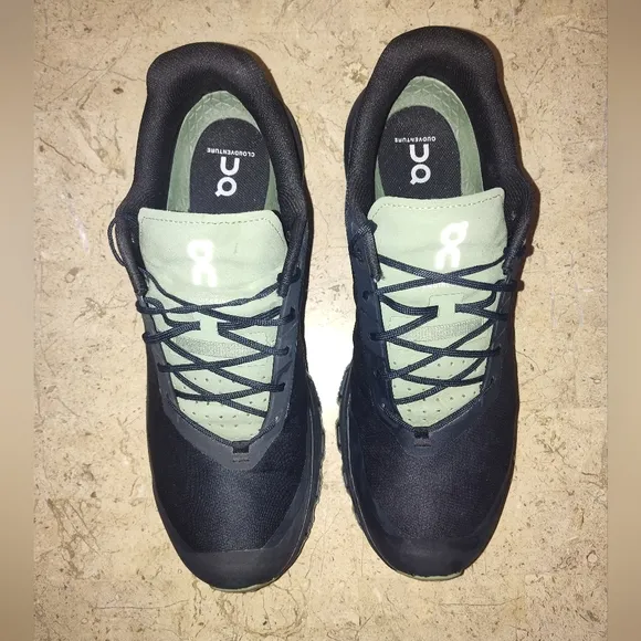 On Running Men's Black and Green Shoes