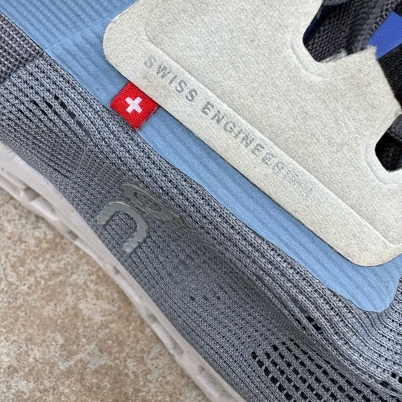 On Running Men's Cloudstratus Running Shoes