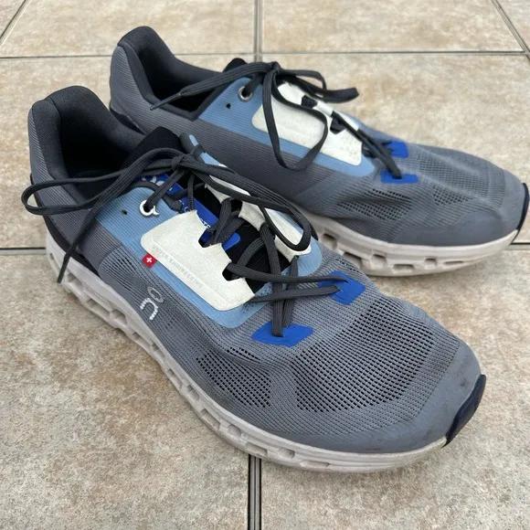 On Running Men's Cloudstratus Running Shoes