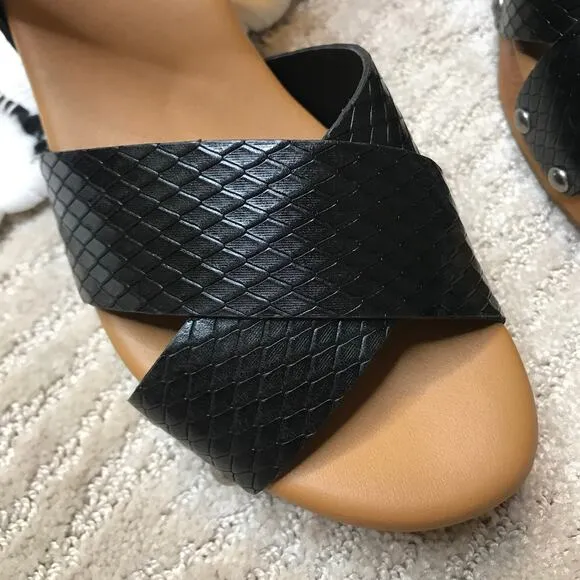 Patricia Nash - NWB Black Leather Sandals Gigi