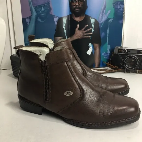 Peallo Leather Boots