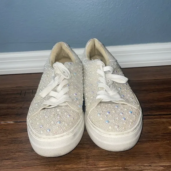 Pearl sneakers cream sneakers