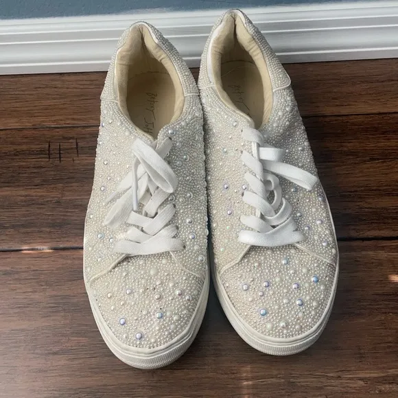 Pearl sneakers cream sneakers