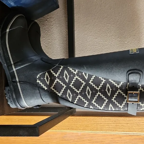 Pendleton Heritage Kiva size 7 boots new