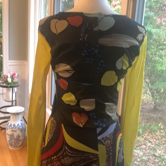 Petit Poi’s by Viviana G Dress NWOT never worn long dress Size S