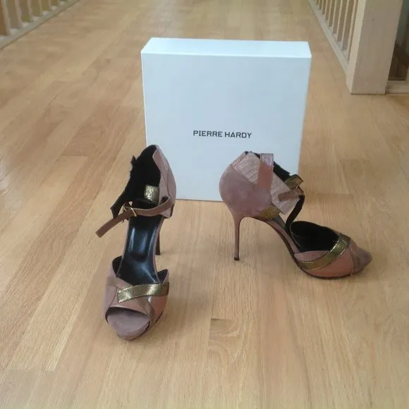 Pierre Hardy NWB heels sandals blush gold leather