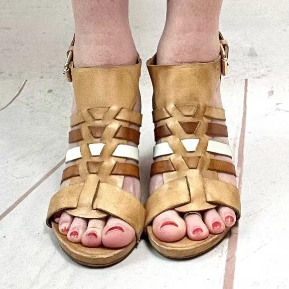 Pikolinos Strappy Leather Gladiator Sandals Heels