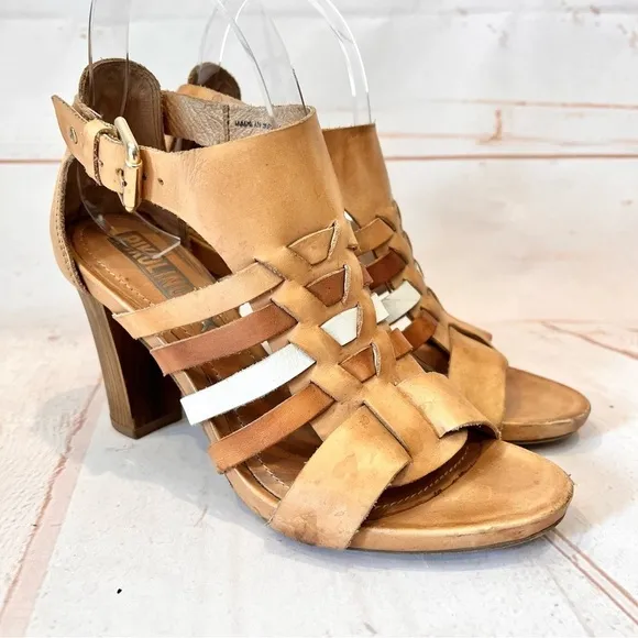 Pikolinos Strappy Leather Gladiator Sandals Heels