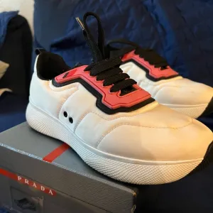 Prada Nylon lace up sneakers 3E6321 Size 7, white/pink