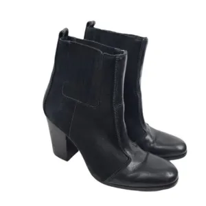 Rachel Zoe Kane Leather Zipper Teeth Boots 9