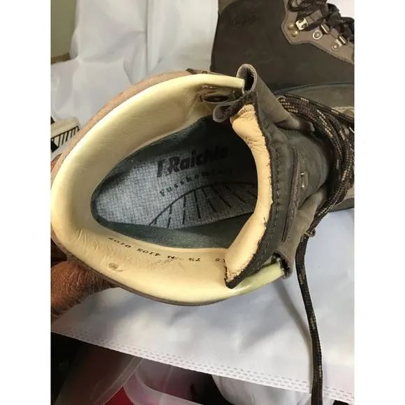 Raichle Switzerland Women Hiking Boots Sz. 7.5 Brown NWOT Waterproof Comfort
