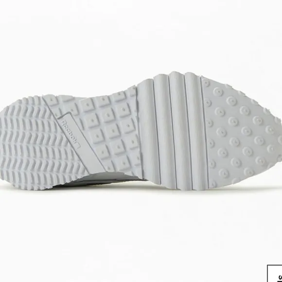 Reebok LX2200 Elevated Sneakers