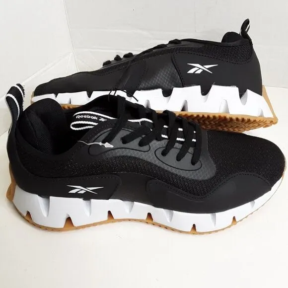 Reebok Men's Zig Dynamica Black White Running Shoe size 8M