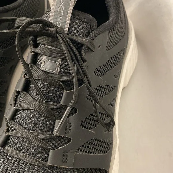 Reebok ~ Women’s 7.5W Fusion Flexweave Work Comp Toe Causal Shoes~Black &amp; White