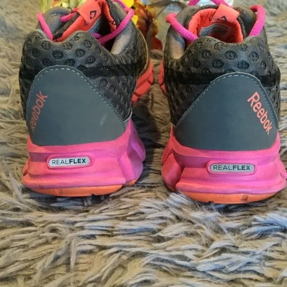 Reebok Women’s RealFlex Running Shoes Sz 7 1/2