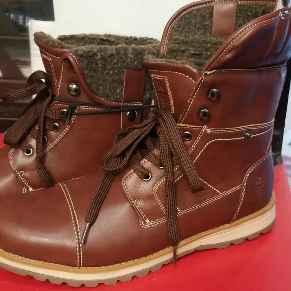 Reserve Footware Men's size 11 Brown Boots