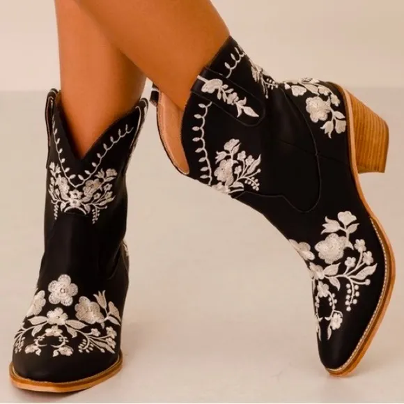 Restock MIIM CAROLINE Black Fx Leather Embroidered Western Heeled Cowboy Boots