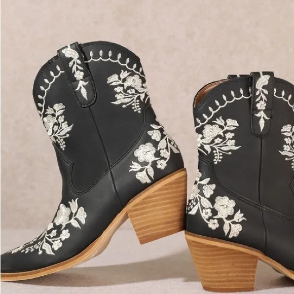 Restock MIIM CAROLINE Black Fx Leather Embroidered Western Heeled Cowboy Boots