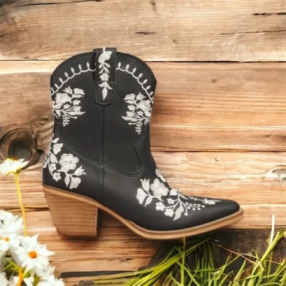 Restock MIIM CAROLINE Black Fx Leather Embroidered Western Heeled Cowboy Boots