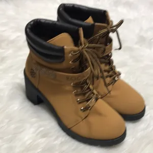 Rocawear PU Buckle Stylish Heeled Hiking Boots Sz 8M