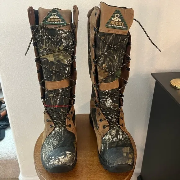ROCKY Snake Boots Men’s 16” Boots Size 8