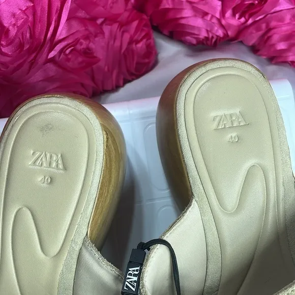 (S3)ZARA Leather Chunky Wood‎ Heel Suede Sandal Sizes 9(1),10(1) NWT