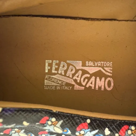 Salvatore Ferragamo Black Sneakers with Sleek penguin Design