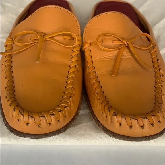 SALVATORE FERRAGAMO | Yellow Leather Mules Sz 7.5B