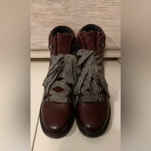 Sam Edelman NWOT Boots