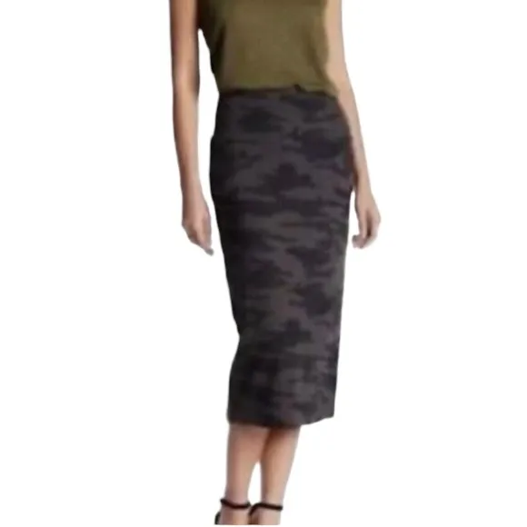 Sanctuary NWT XS camo pencil skirt nordstrom