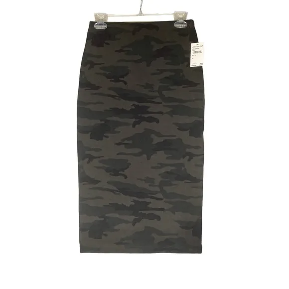 Sanctuary NWT XS camo pencil skirt nordstrom