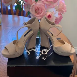 Sand Suede Alice and Olivia peep toe Platform heel