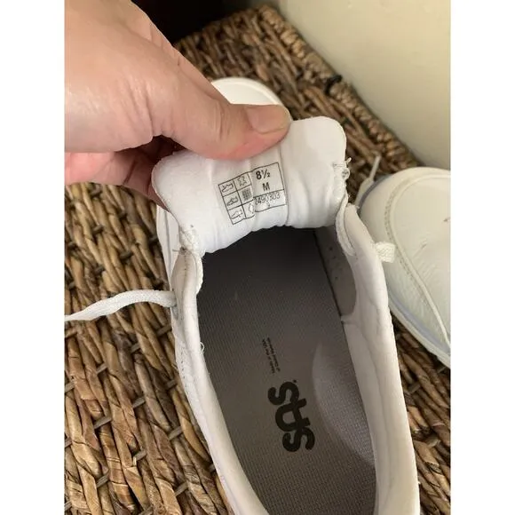 SAS White Tour Walking Shoes w/Tripad Comfort- US 8.5 M Luxury Sneakers Preppy