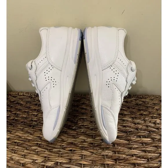 SAS White Tour Walking Shoes w/Tripad Comfort- US 8.5 M Luxury Sneakers Preppy