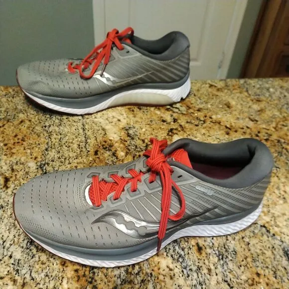 Saucony Mens Guide 13 S20548-30 Gray Running Shoes Sneakers Size 9