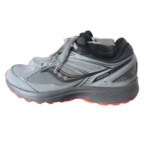 Saucony Running Shoes Men’s Size 10.5  Gently Used
